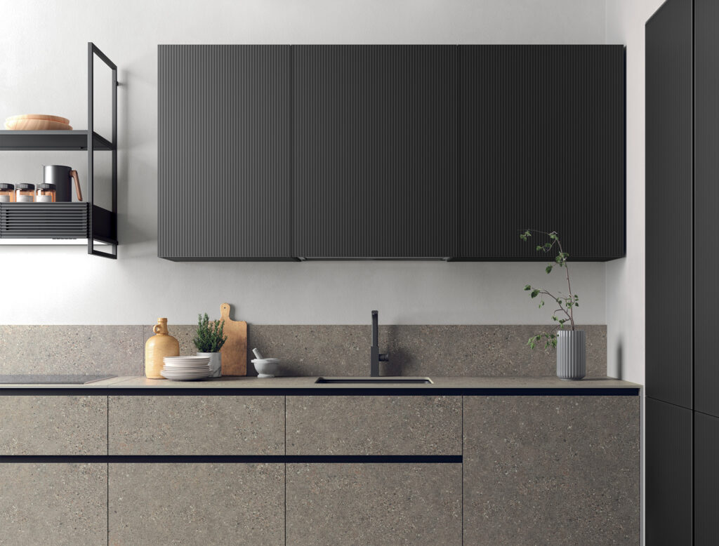 Vista laterale cucina Stosa Aliant – composizione moderna Roma